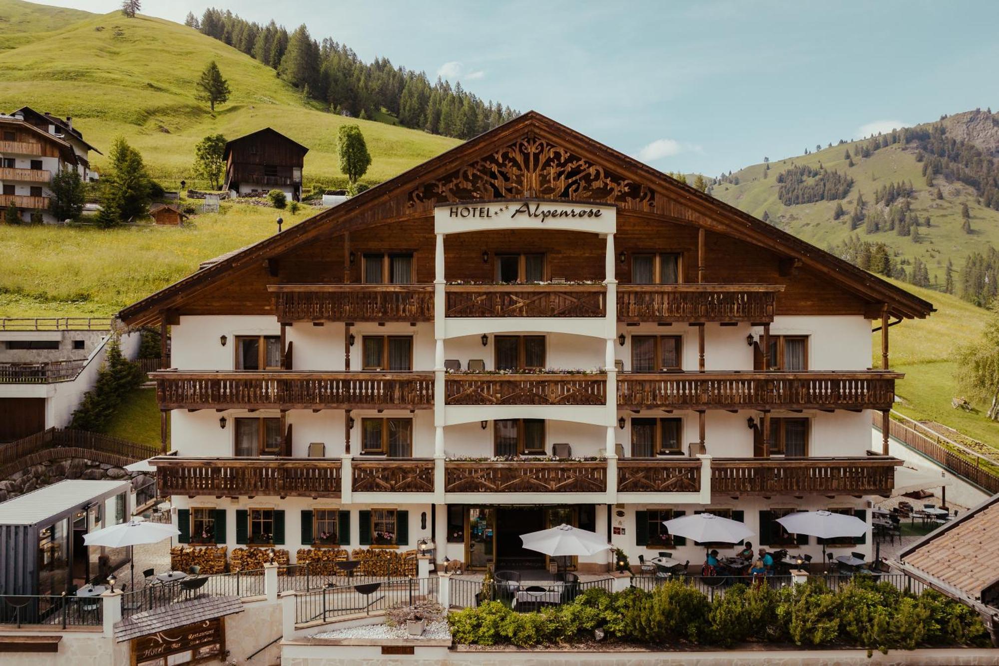 Hotel Alpenrose Arabba Eksteriør billede