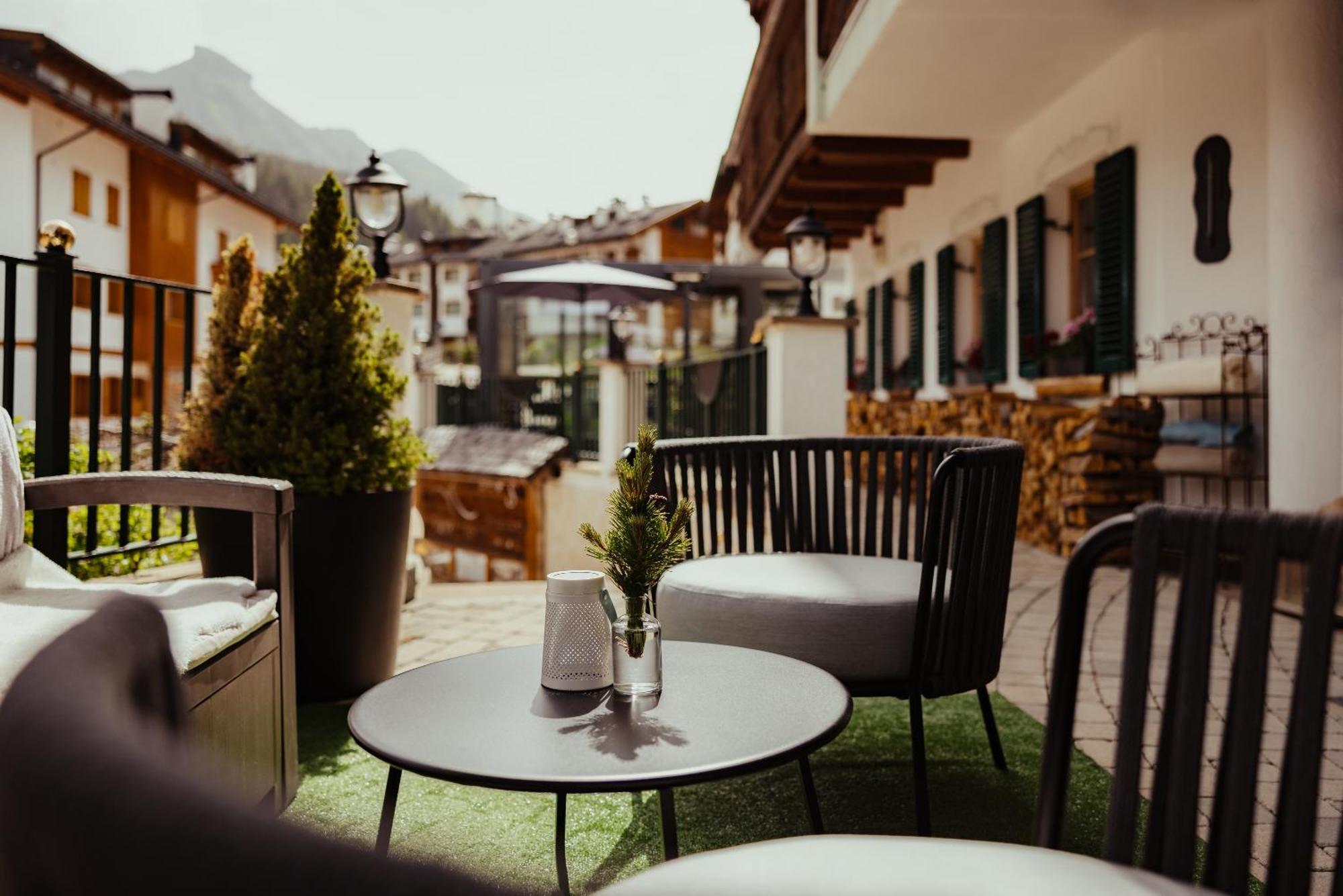 Hotel Alpenrose Arabba Eksteriør billede